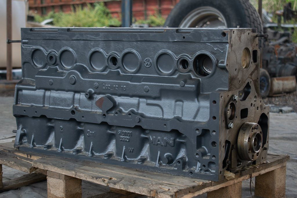 MAN TGM - EURO V - Цилиндров блок за Камион: снимка 3 MAN TGM - EURO V - Цилиндров блок за Камион: снимка 3