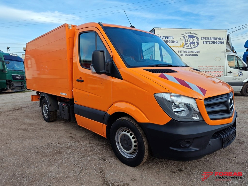 MERCEDES-BENZ 311 – TIPPER – RIGHT HAND DRIVE (RHD) - Бус самосвал: снимка 4 MERCEDES-BENZ 311 – TIPPER – RIGHT HAND DRIVE (RHD) - Бус самосвал: снимка 4