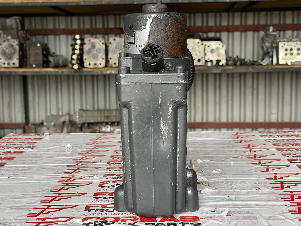 MERCEDES-BENZ ACTROS ELECTRIC CABIN PUMP - 001 553 5101 - Хидравлична помпа за Камион: снимка 4 MERCEDES-BENZ ACTROS ELECTRIC CABIN PUMP - 001 553 5101 - Хидравлична помпа за Камион: снимка 4