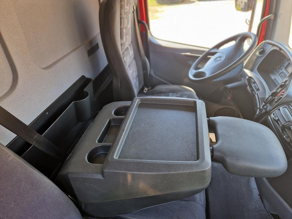 MERCEDES-BENZ ATEGO 2 - MIDDLE - Седалка за Камион: снимка 5 MERCEDES-BENZ ATEGO 2 - MIDDLE - Седалка за Камион: снимка 5