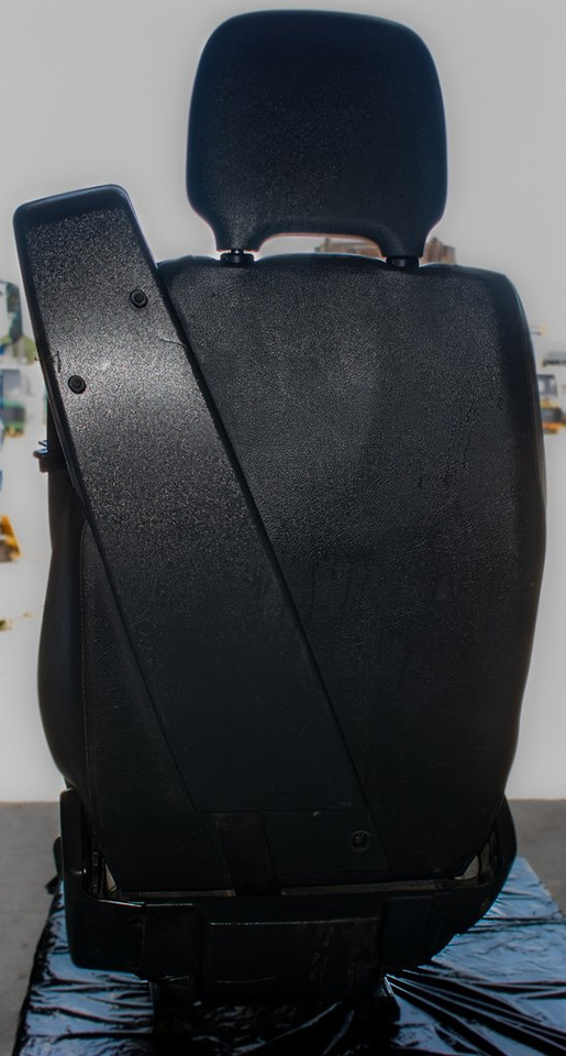 MERCEDES-BENZ ATEGO II AIR DRIVER SEAT - Седалка за Камион: снимка 5 MERCEDES-BENZ ATEGO II AIR DRIVER SEAT - Седалка за Камион: снимка 5