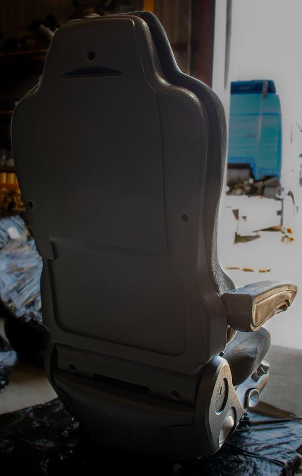 MERCEDES-BENZ AXOR PASSENGER AIR SEAT - Седалка за Камион: снимка 5 MERCEDES-BENZ AXOR PASSENGER AIR SEAT - Седалка за Камион: снимка 5