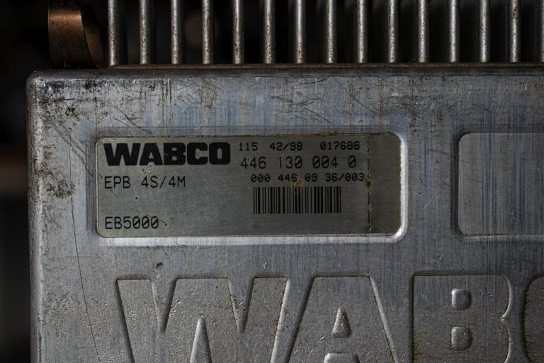 MERCEDES-BENZ EPB 4S/4M - Блок за управление за Камион: снимка 3 MERCEDES-BENZ EPB 4S/4M - Блок за управление за Камион: снимка 3