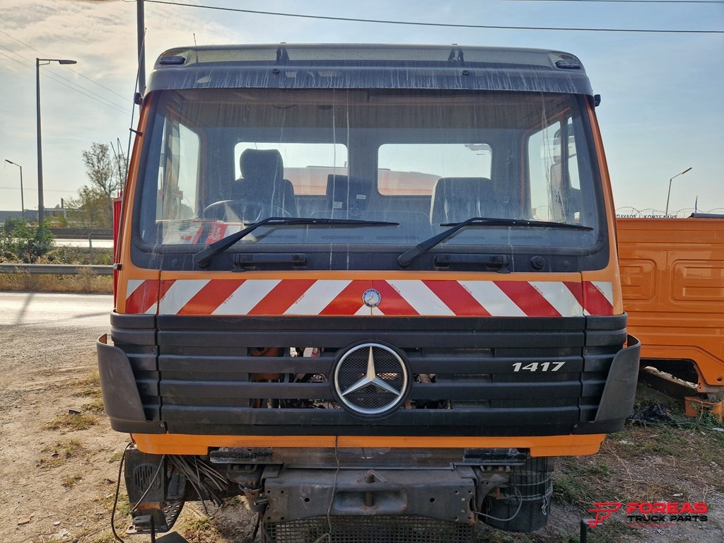 MERCEDES SK - SMALL - RIGHT HAND DRIVE - Кабина: снимка 3 MERCEDES SK - SMALL - RIGHT HAND DRIVE - Кабина: снимка 3