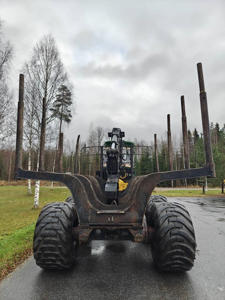 John Deere 1210 E - Форвардер: снимка 4 John Deere 1210 E - Форвардер: снимка 4