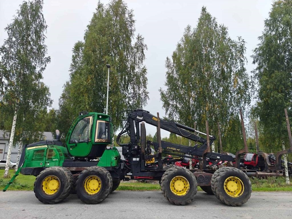 John Deere 1210 E - Харвестер: снимка 2 John Deere 1210 E - Харвестер: снимка 2