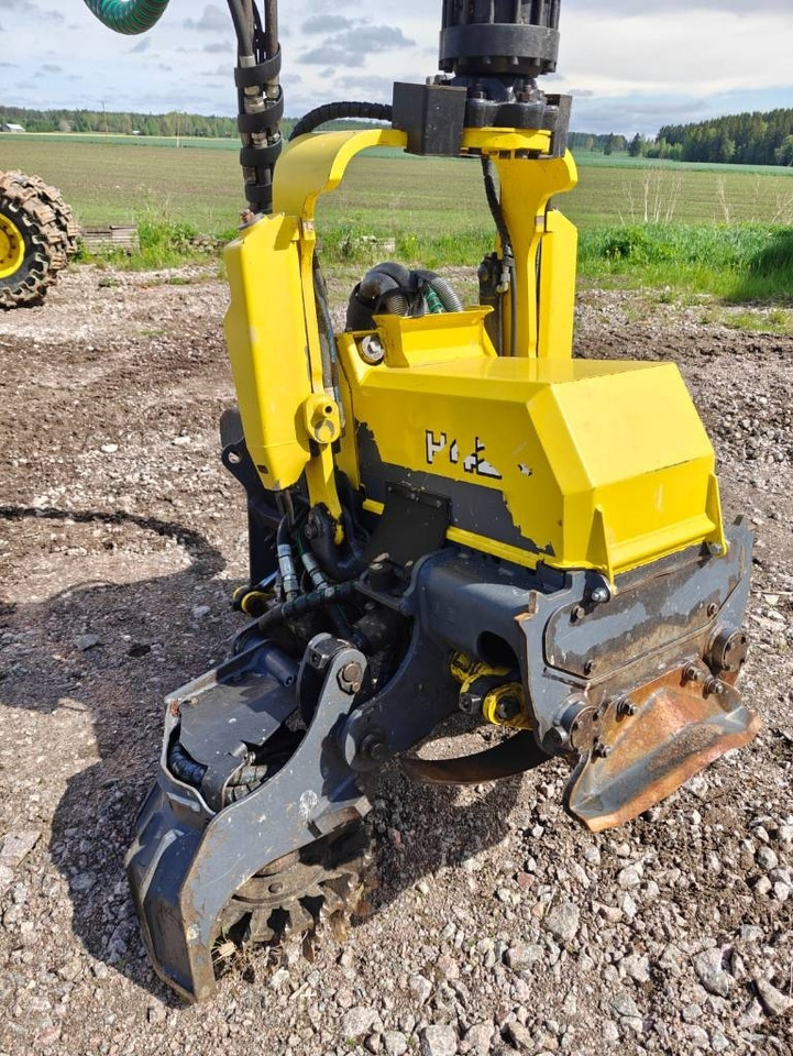 Харвестер John Deere 1270 G: снимка 15