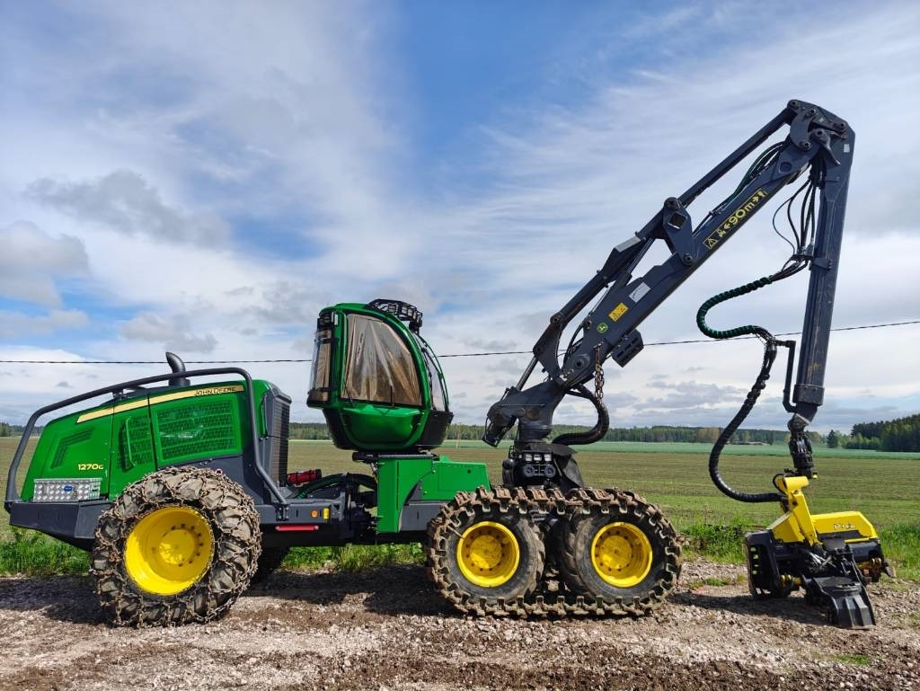 Харвестер John Deere 1270 G: снимка 6
