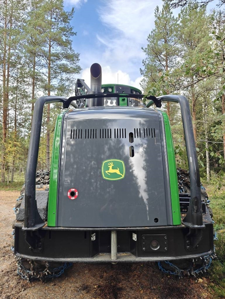 John Deere 1270 G - Харвестер: снимка 4 John Deere 1270 G - Харвестер: снимка 4