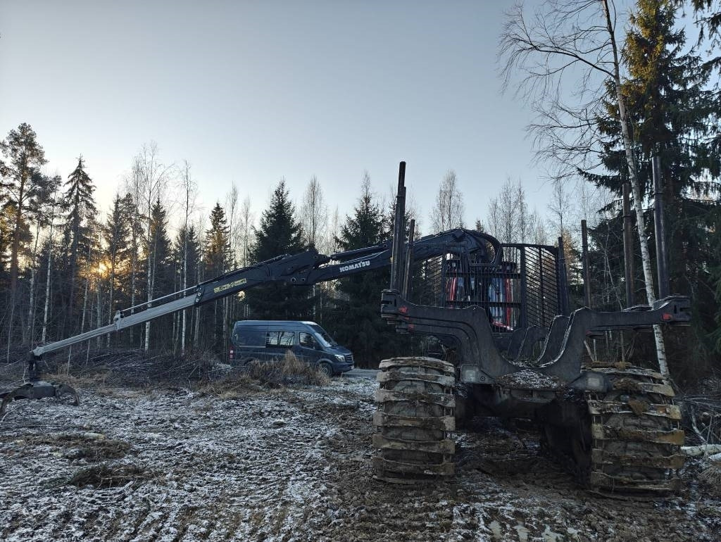 Форвардер Komatsu 855: снимка 12