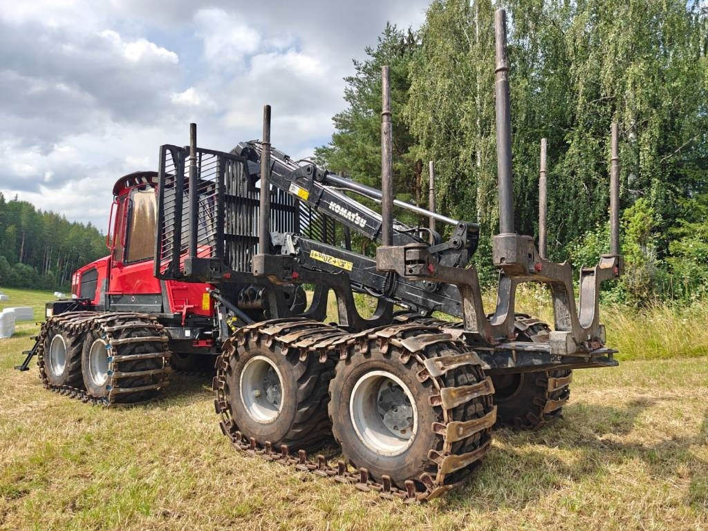 Komatsu 855 - Форвардер: снимка 3 Komatsu 855 - Форвардер: снимка 3