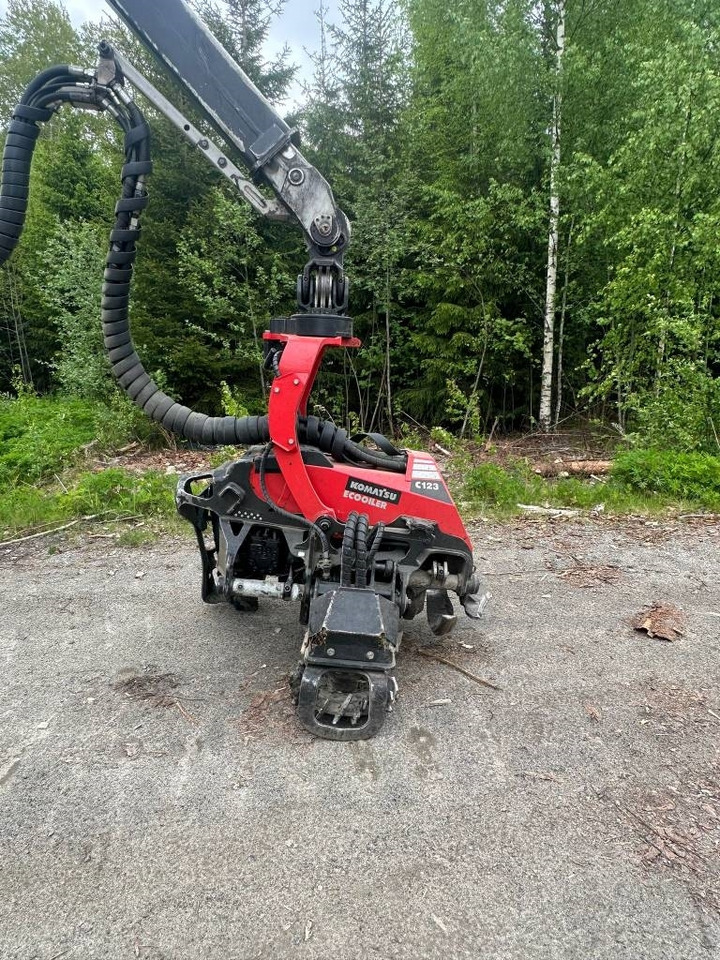 Харвестер Komatsu 911.4: снимка 11