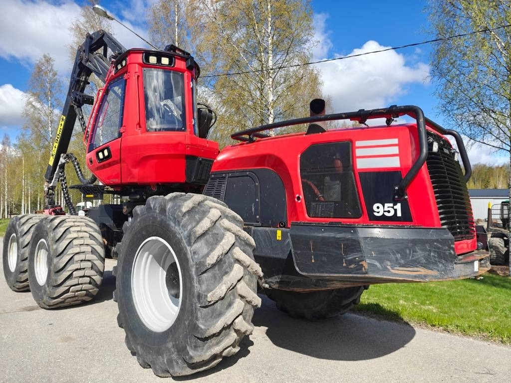 Komatsu 951 - Харвестер: снимка 3 Komatsu 951 - Харвестер: снимка 3