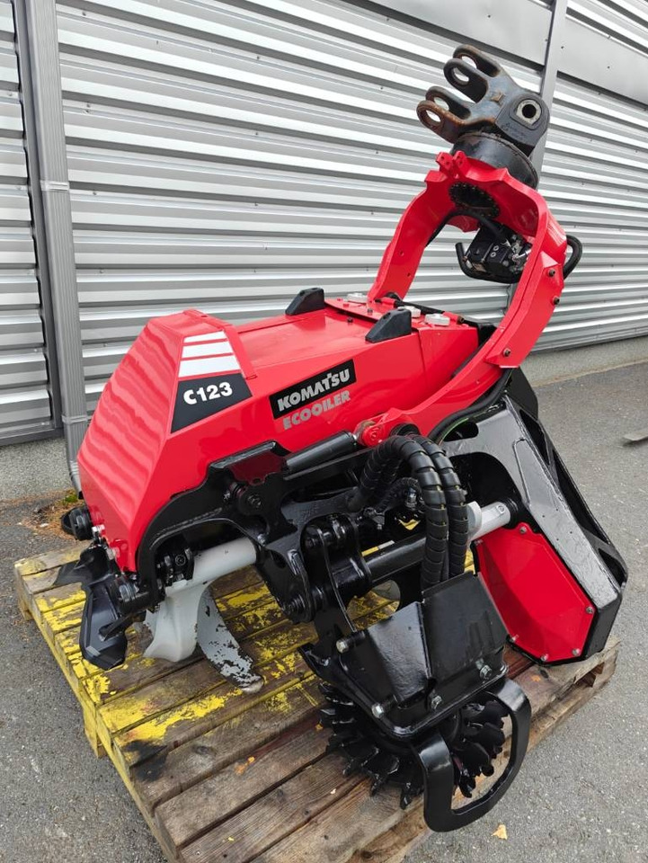 Komatsu C 123 - Поваляща глава: снимка 1 Komatsu C 123 - Поваляща глава: снимка 1