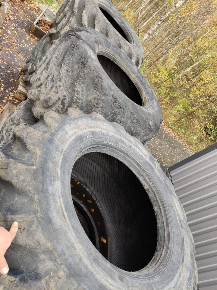 Nokian 800/40-26,5 - Гума за Горска техника: снимка 3 Nokian 800/40-26,5 - Гума за Горска техника: снимка 3