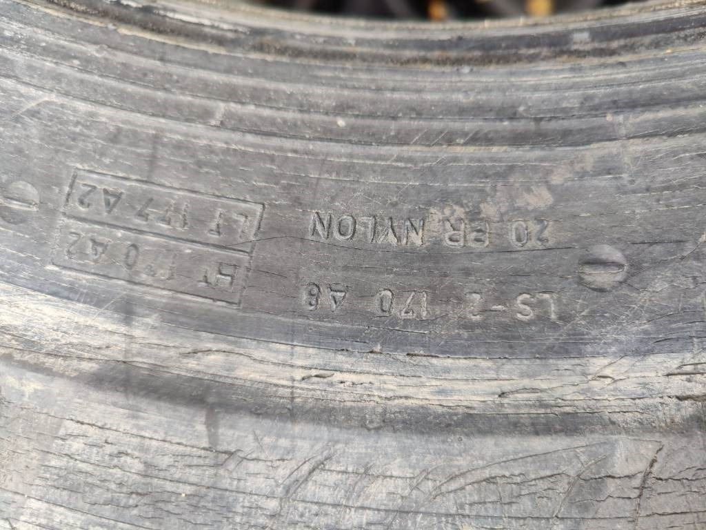 Nokian 800/40-26,5 - Гума за Горска техника: снимка 5 Nokian 800/40-26,5 - Гума за Горска техника: снимка 5