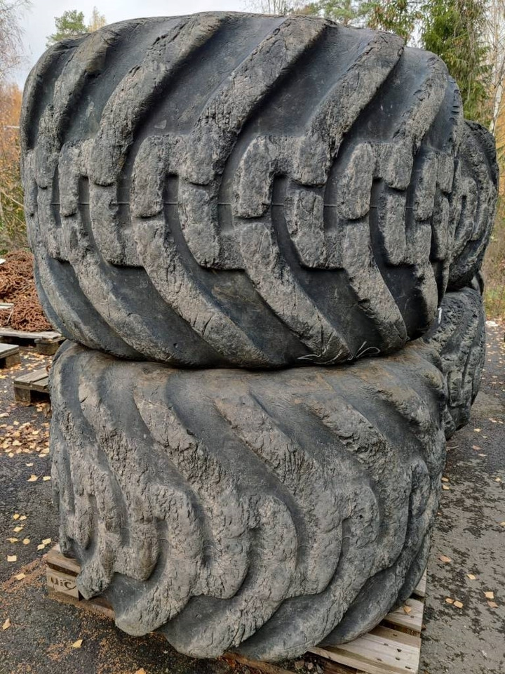 Nokian 800/40-26,5 - Гума за Горска техника: снимка 2 Nokian 800/40-26,5 - Гума за Горска техника: снимка 2