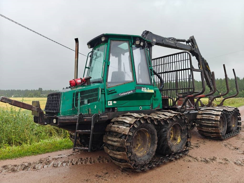 Timberjack 810 B - Форвардер: снимка 1 Timberjack 810 B - Форвардер: снимка 1
