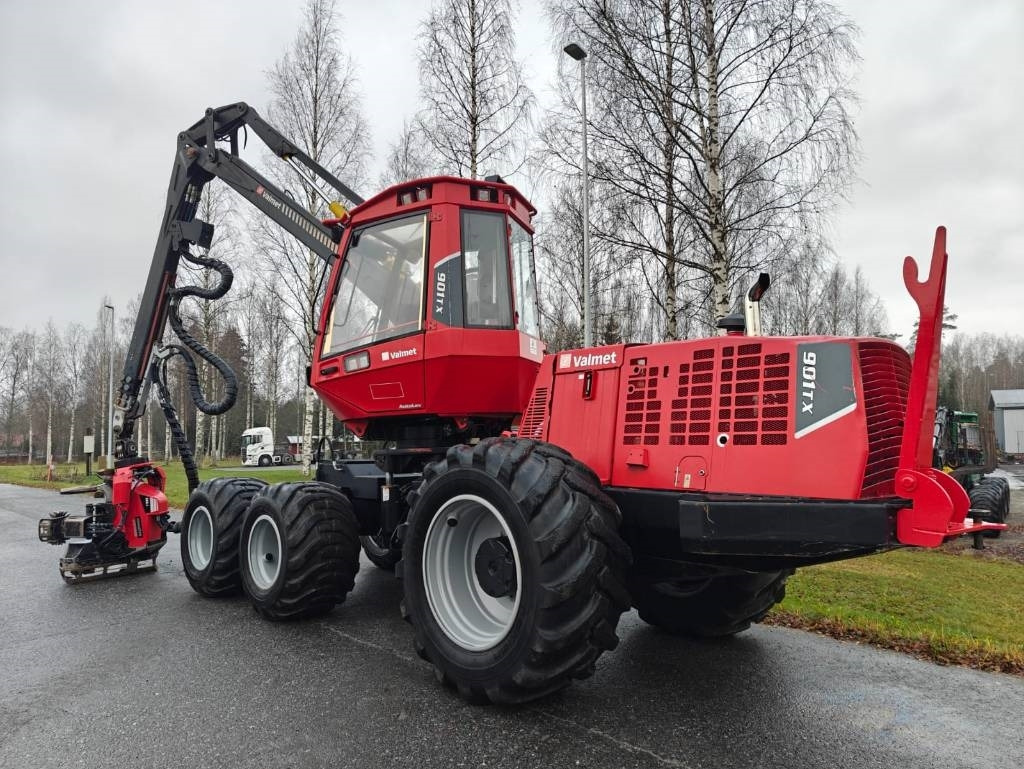 Valmet 901TX - Харвестер: снимка 3 Valmet 901TX - Харвестер: снимка 3