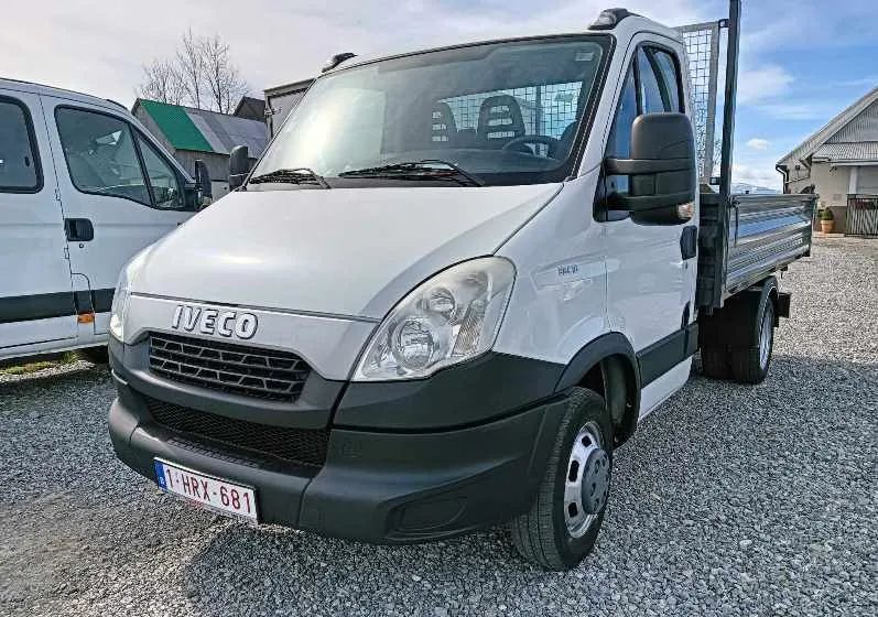 Iveco 35C13, 35C12, 35C14, 35C15 - Бус самосвал: снимка 2 Iveco 35C13, 35C12, 35C14, 35C15 - Бус самосвал: снимка 2