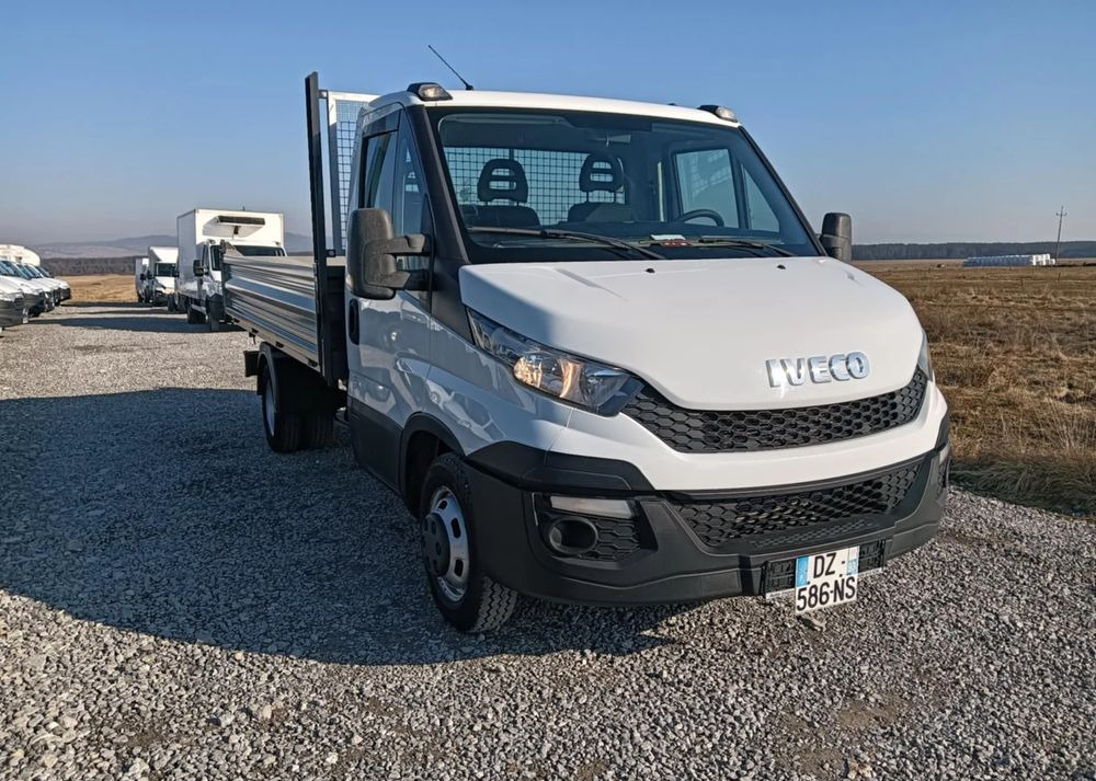 Iveco 35C13, 35C12, 35C14, 35C15 - Бус самосвал: снимка 2 Iveco 35C13, 35C12, 35C14, 35C15 - Бус самосвал: снимка 2