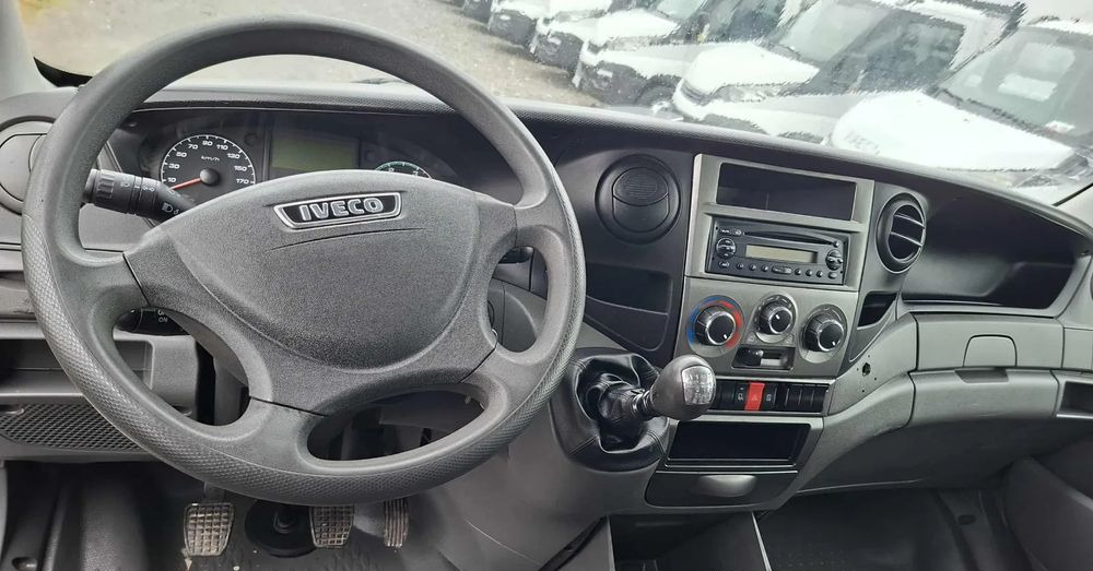 Бус самосвал Iveco 35C13, 35C12, 35C14, 35C15: снимка 11