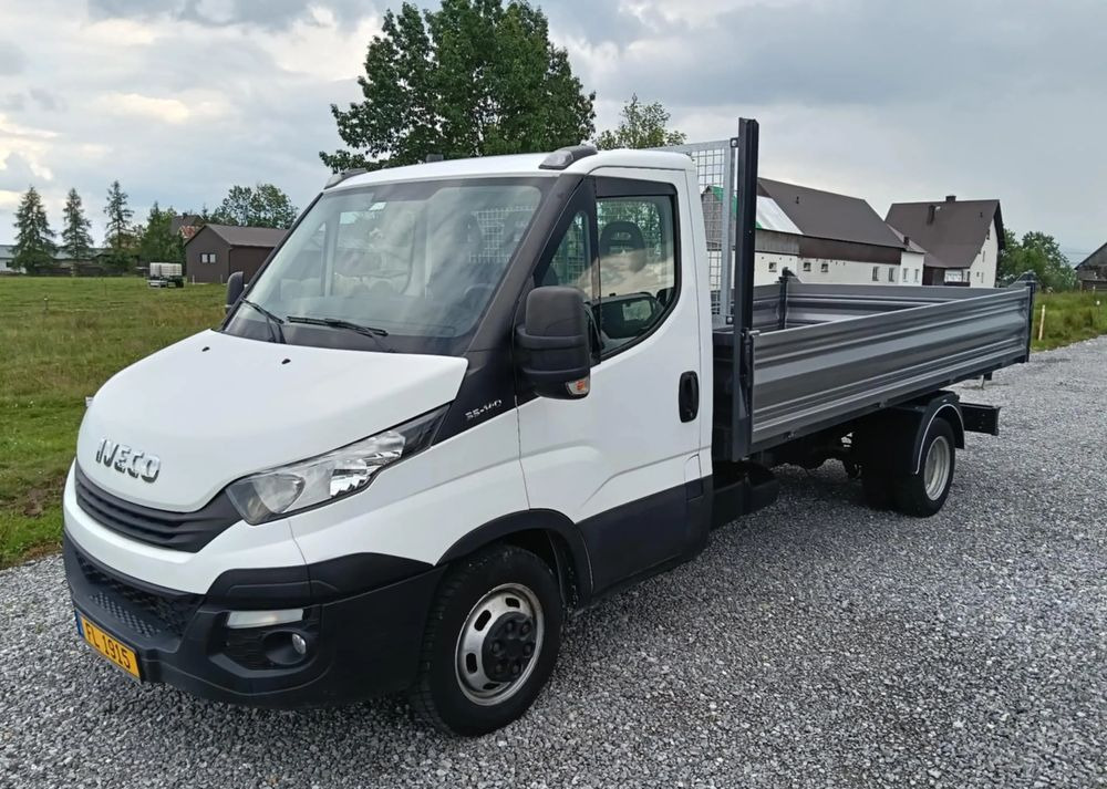 Iveco 35C14,35C13,35C12,35C15 - Бус самосвал: снимка 3 Iveco 35C14,35C13,35C12,35C15 - Бус самосвал: снимка 3