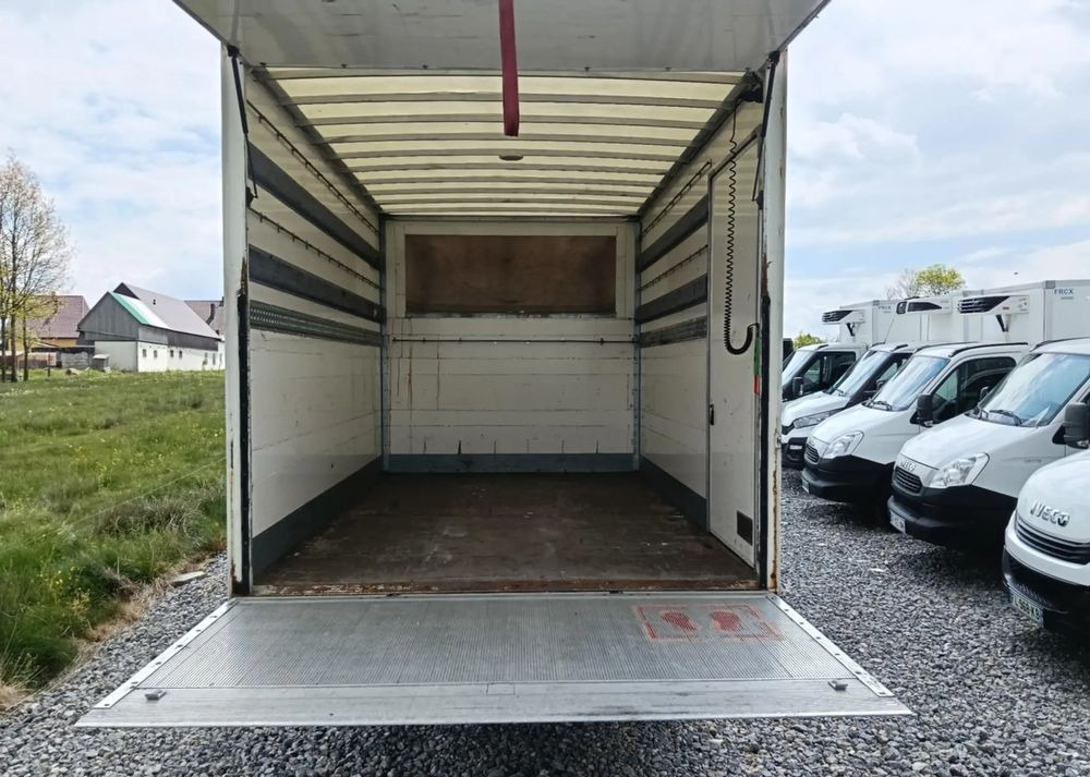 Iveco 35C18, 35C15, 35C13, 35C14, 70C18, 50C18 - Лекотоварен автомобил фургон: снимка 4 Iveco 35C18, 35C15, 35C13, 35C14, 70C18, 50C18 - Лекотоварен автомобил фургон: снимка 4