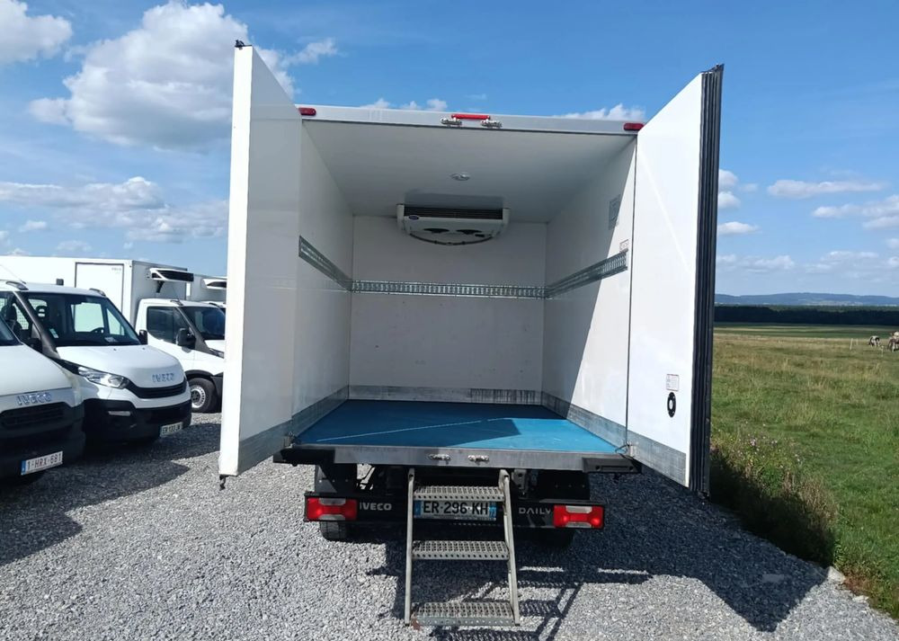 Iveco 35S16, 35S15, 35S14, 35S13, 35C13, 35C14 - Хладилен бус: снимка 5 Iveco 35S16, 35S15, 35S14, 35S13, 35C13, 35C14 - Хладилен бус: снимка 5