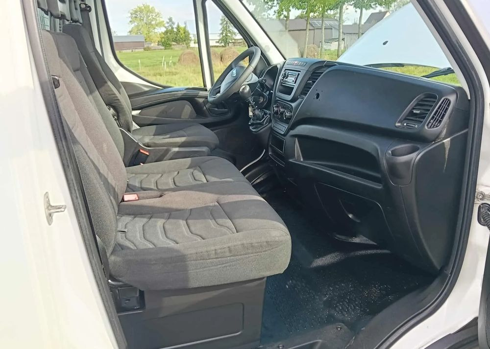 Iveco DAILY 35C13, 35C12, 35C14, 35C15 - Бус самосвал: снимка 4 Iveco DAILY 35C13, 35C12, 35C14, 35C15 - Бус самосвал: снимка 4