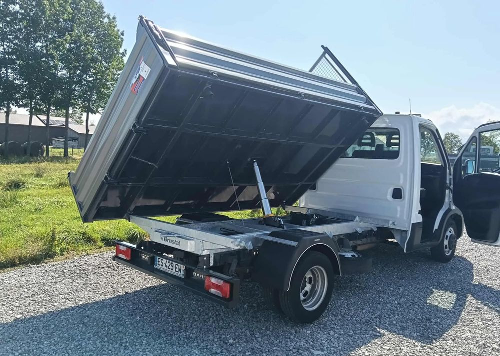 Iveco DAILY 35C14, 35C13, 35C12 - Бус самосвал: снимка 3 Iveco DAILY 35C14, 35C13, 35C12 - Бус самосвал: снимка 3