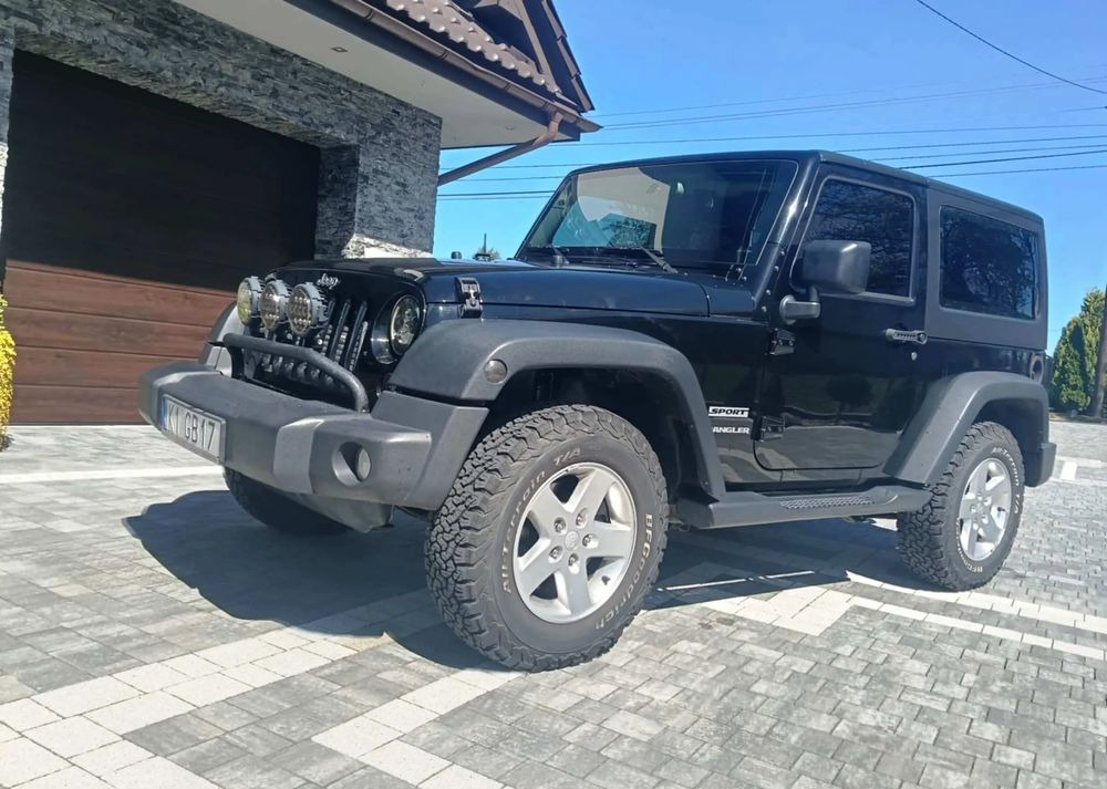 Jeep Wrangler 2.8 CRD Sport - Кабриолет: снимка 2 Jeep Wrangler 2.8 CRD Sport - Кабриолет: снимка 2