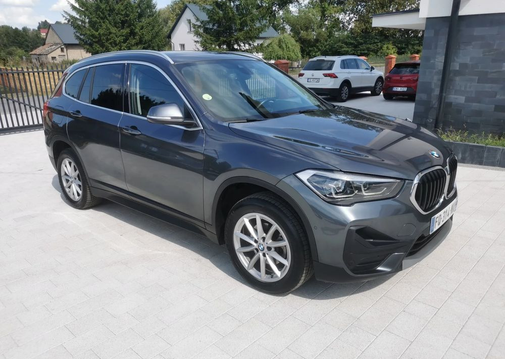 BMW X1 sDrive16d - Комби: снимка 2 BMW X1 sDrive16d - Комби: снимка 2