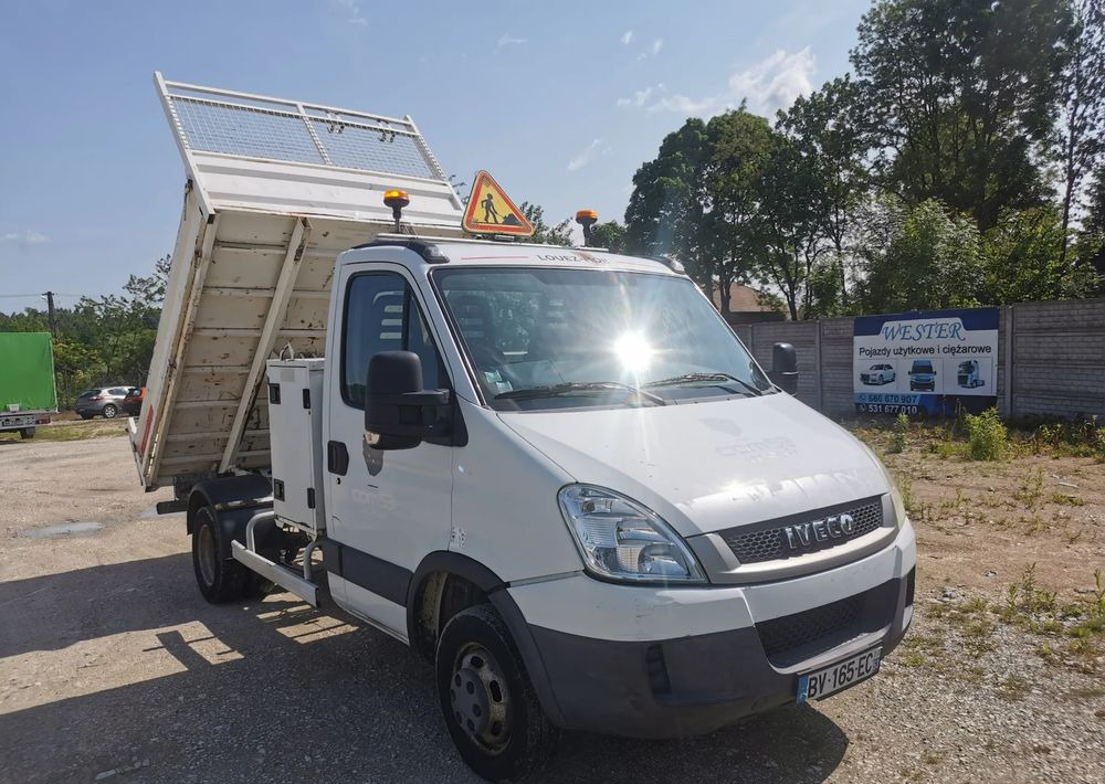Iveco Daily 35C11 Kiper wywrotka Hak Bliźniak sprowadzony - Бус самосвал: снимка 1 Iveco Daily 35C11 Kiper wywrotka Hak Bliźniak sprowadzony - Бус самосвал: снимка 1