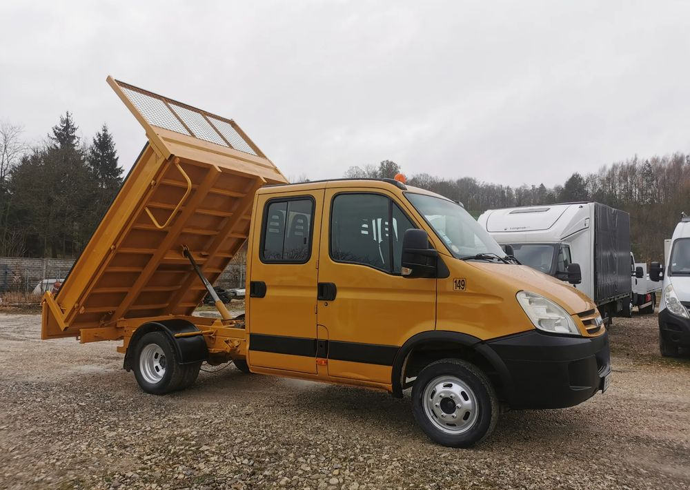 Iveco Daily 35C12 Brygadówka wywrotka Dubel hak kiper doka 35C13 - Бус самосвал: снимка 3 Iveco Daily 35C12 Brygadówka wywrotka Dubel hak kiper doka 35C13 - Бус самосвал: снимка 3