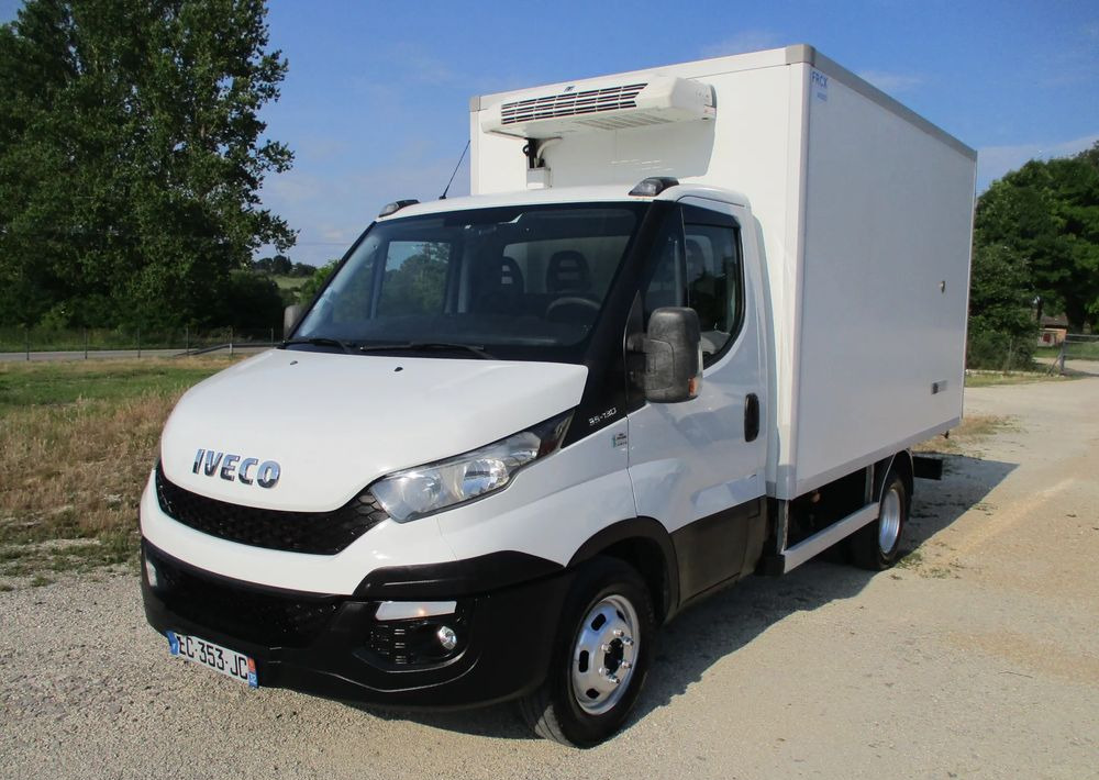 Iveco Daily 35C13 chłodnia Mroźnia na bliźniaku 35-130 Thermo King agregat - Хладилен бус: снимка 1 Iveco Daily 35C13 chłodnia Mroźnia na bliźniaku 35-130 Thermo King agregat - Хладилен бус: снимка 1