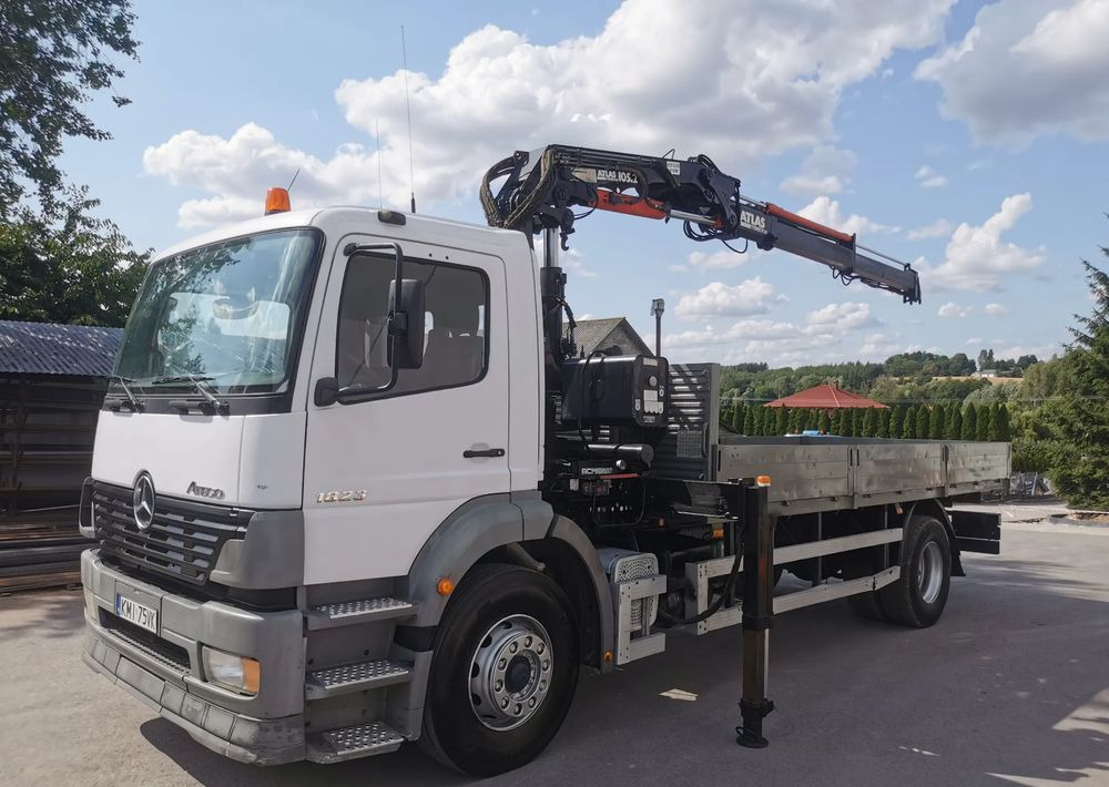 Mercedes-Benz Atego 1823 żuraw HDS Atlas 105.2 koła 315/80R22,5 - Бордови камион, Камион с кран: снимка 1 Mercedes-Benz Atego 1823 żuraw HDS Atlas 105.2 koła 315/80R22,5 - Бордови камион, Камион с кран: снимка 1