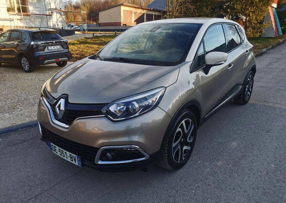 Renault Captur 0.9 Energy TCe Intens - Джип: снимка 3 Renault Captur 0.9 Energy TCe Intens - Джип: снимка 3