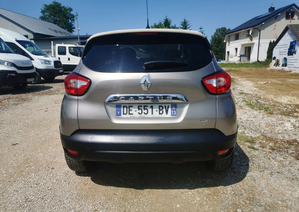 Renault Captur 0.9 Energy TCe Intens - Джип: снимка 5 Renault Captur 0.9 Energy TCe Intens - Джип: снимка 5