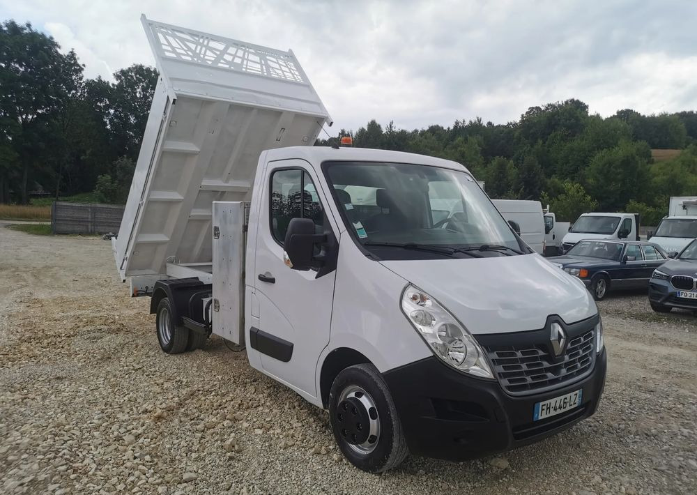 Renault Master Kiper wywrotka 2.3-145KM Hak Bliźniak klimatyzacja Kamera cofania - Бус самосвал: снимка 2 Renault Master Kiper wywrotka 2.3-145KM Hak Bliźniak klimatyzacja Kamera cofania - Бус самосвал: снимка 2
