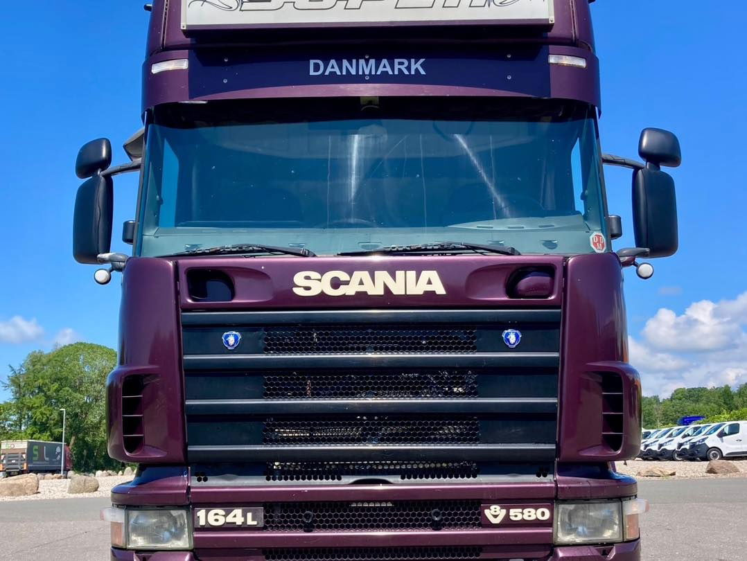 Scania R164-580 V8 Boggie. TÜV NEW - Влекач: снимка 4 Scania R164-580 V8 Boggie. TÜV NEW - Влекач: снимка 4