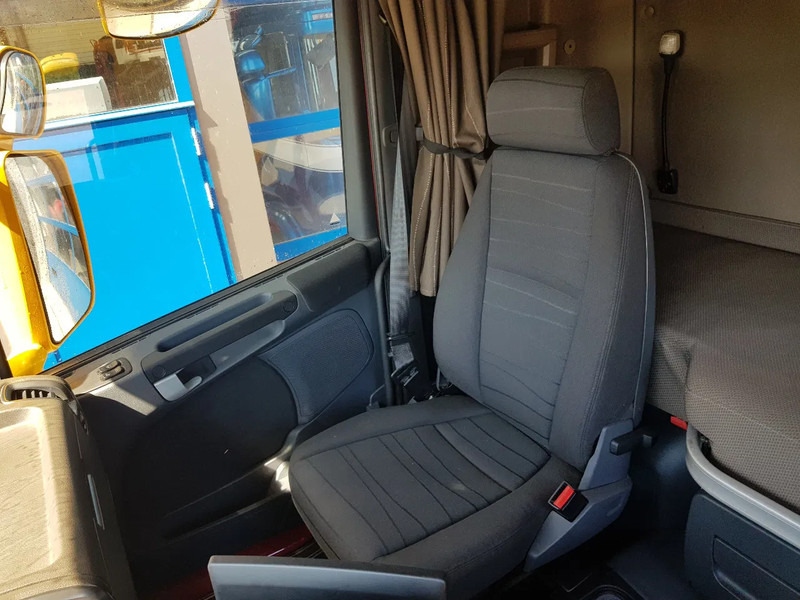 Контейнеровоз/ Сменна каросерия камион Scania R450 8x2 Topline ADR EX/II, EX/III, FL en AT SCR only: снимка 15 Контейнеровоз/ Сменна каросерия камион Scania R450 8x2 Topline ADR EX/II, EX/III, FL en AT SCR only: снимка 15