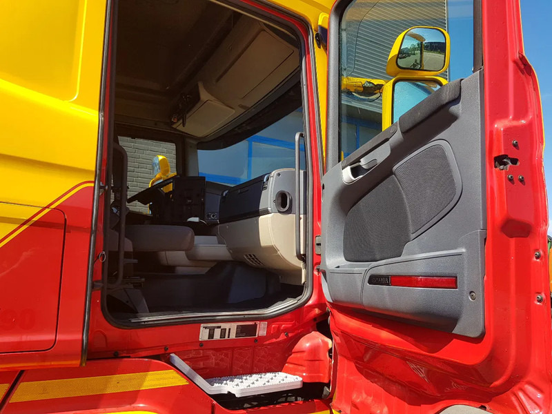 Контейнеровоз/ Сменна каросерия камион Scania R450 8x2 Topline ADR EX/II, EX/III, FL en AT SCR only: снимка 18 Контейнеровоз/ Сменна каросерия камион Scania R450 8x2 Topline ADR EX/II, EX/III, FL en AT SCR only: снимка 18