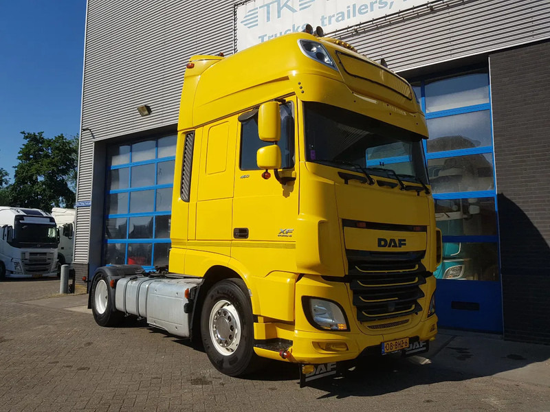 DAF XF 460 SSC Night Airco Special Interior 711 DKM - Влекач: снимка 5 DAF XF 460 SSC Night Airco Special Interior 711 DKM - Влекач: снимка 5