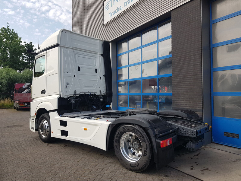 Mercedes-Benz Actros 1845 Retarder MirrorCam Standairco - Влекач: снимка 4 Mercedes-Benz Actros 1845 Retarder MirrorCam Standairco - Влекач: снимка 4