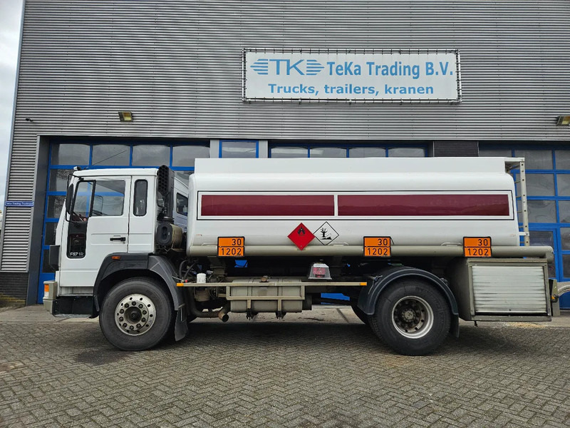Volvo F S7 18 HOBUR 14.800 Liter 3 Compartments Steel Manual - Камион цистерна: снимка 4 Volvo F S7 18 HOBUR 14.800 Liter 3 Compartments Steel Manual - Камион цистерна: снимка 4