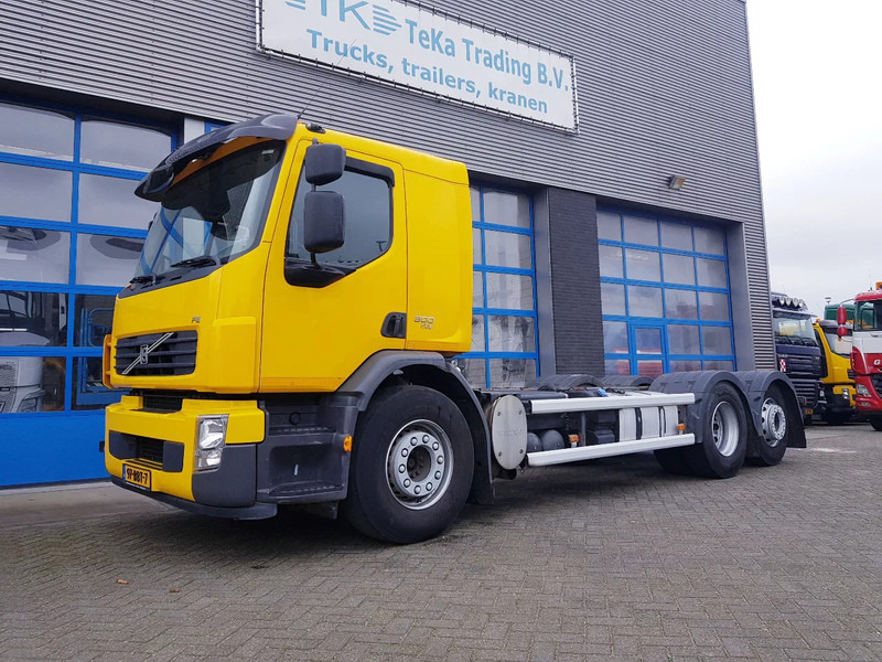 Volvo FE 300 EEV 6X2 Retarder 258.000 KM TÜV - Шаси кабина: снимка 1 Volvo FE 300 EEV 6X2 Retarder 258.000 KM TÜV - Шаси кабина: снимка 1