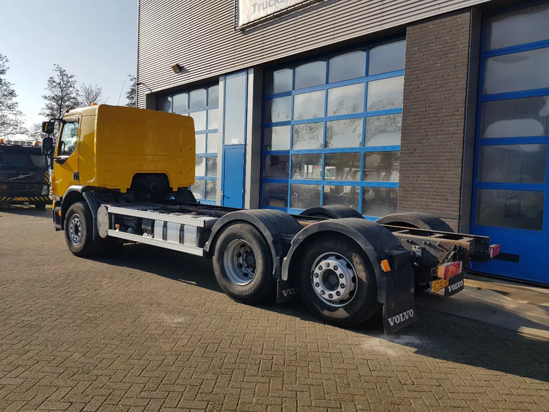 Volvo FE 300 EEV 6X2 Retarder Pto 234.000 KM - Шаси кабина: снимка 4 Volvo FE 300 EEV 6X2 Retarder Pto 234.000 KM - Шаси кабина: снимка 4
