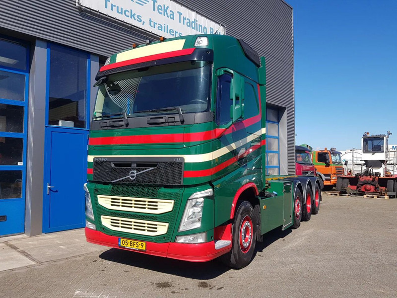 Volvo FH 500 8x2 Euro 6 Netherlands truck - Контейнеровоз/ Сменна каросерия камион: снимка 1 Volvo FH 500 8x2 Euro 6 Netherlands truck - Контейнеровоз/ Сменна каросерия камион: снимка 1
