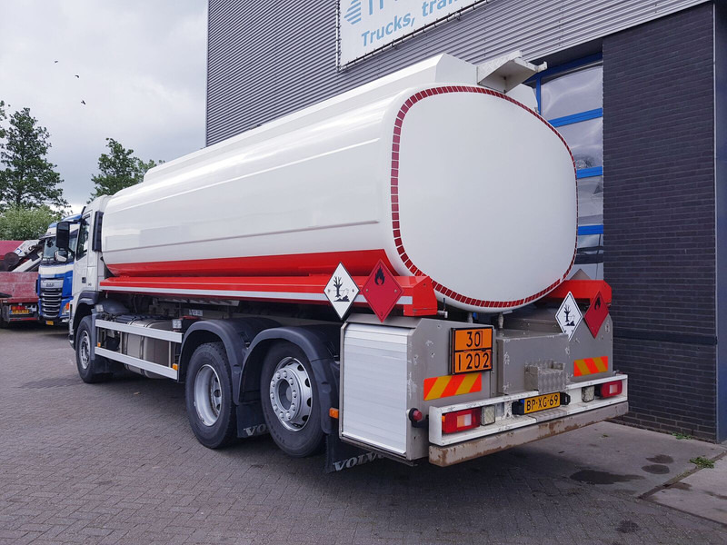 Volvo FM 9.340 Fuel 21.400 Liter 3 Compartments - Камион цистерна: снимка 4 Volvo FM 9.340 Fuel 21.400 Liter 3 Compartments - Камион цистерна: снимка 4